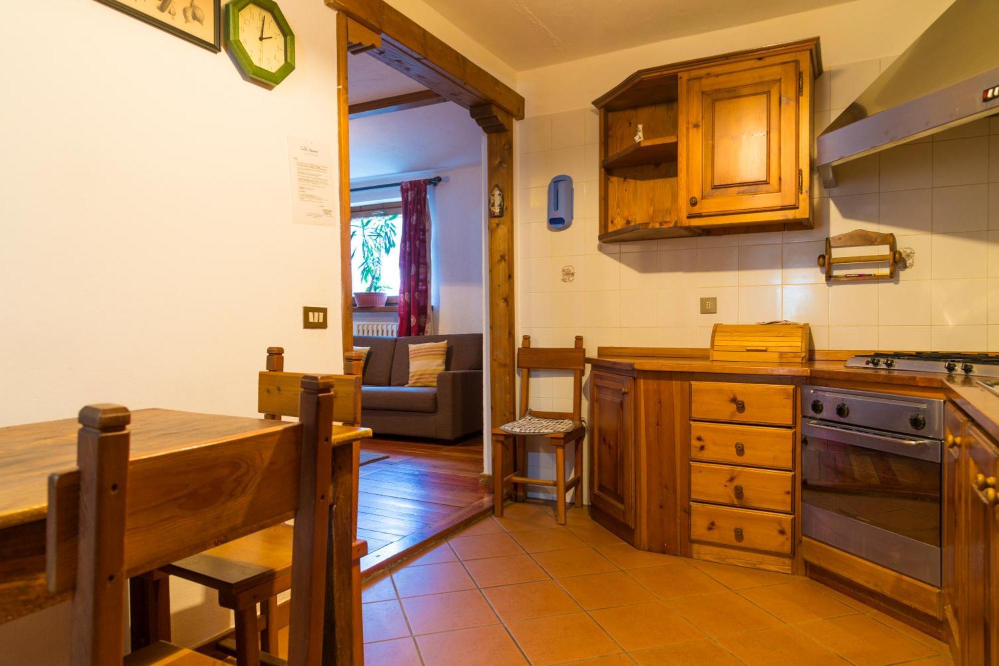 La Placette - Albergo Diffuso E Trattoria Usseaux Экстерьер фото