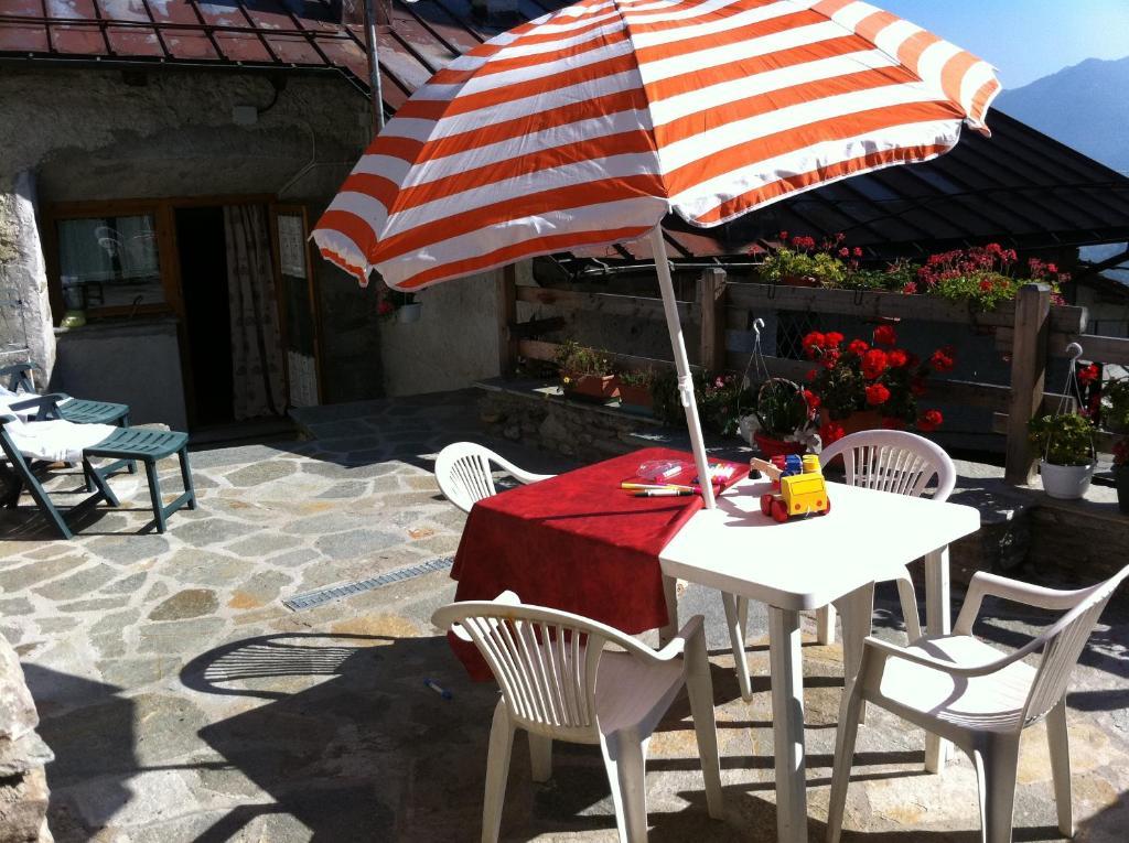 La Placette - Albergo Diffuso E Trattoria Usseaux Номер фото